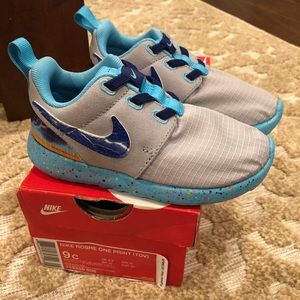 Nike Roshe One Print (Little boys, 9c)